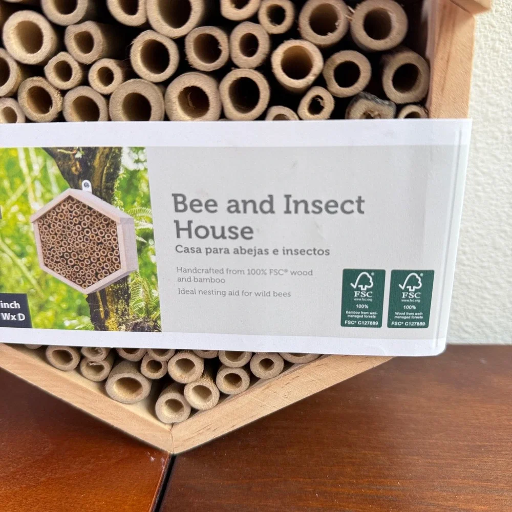 Belavi Bee and Insect House Tan Bamboo Wood Hexagonal Nesting Aid